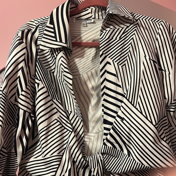 Striped Black and White Women's Top - Picture 4 of 5